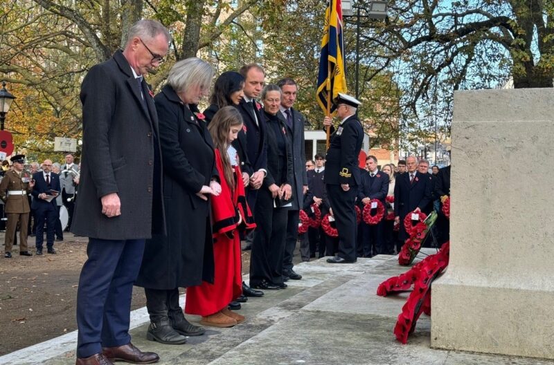 Darren Paffey MP and Satvir Kaur MP at the Southampton Cenotaph. 