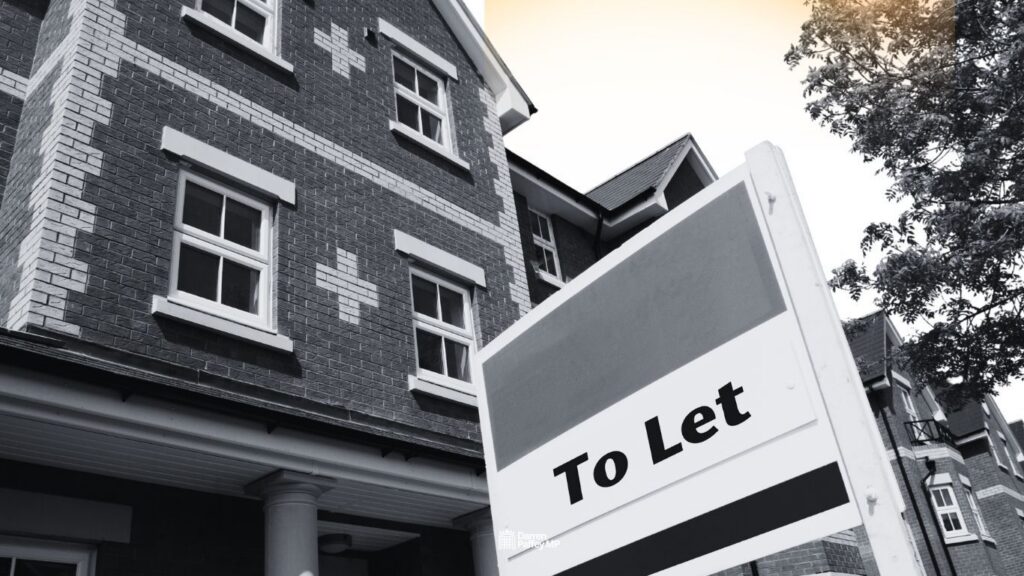 A picture of a To Let sign outside a residential building